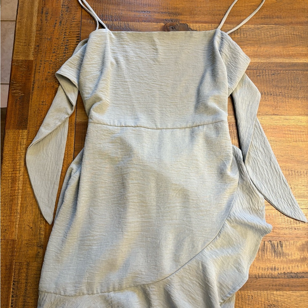 Elegant Gray Women's Dress